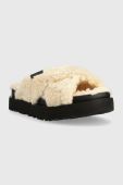Тапочки UGG W Fuzz Sugar Cross Slide колір бежевий