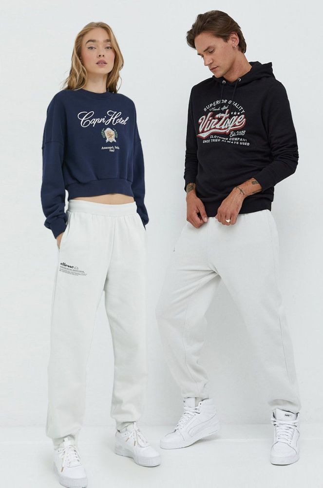 Бавовняні спортивні штани Ellesse колір сірий однотонні SGP16249-Black