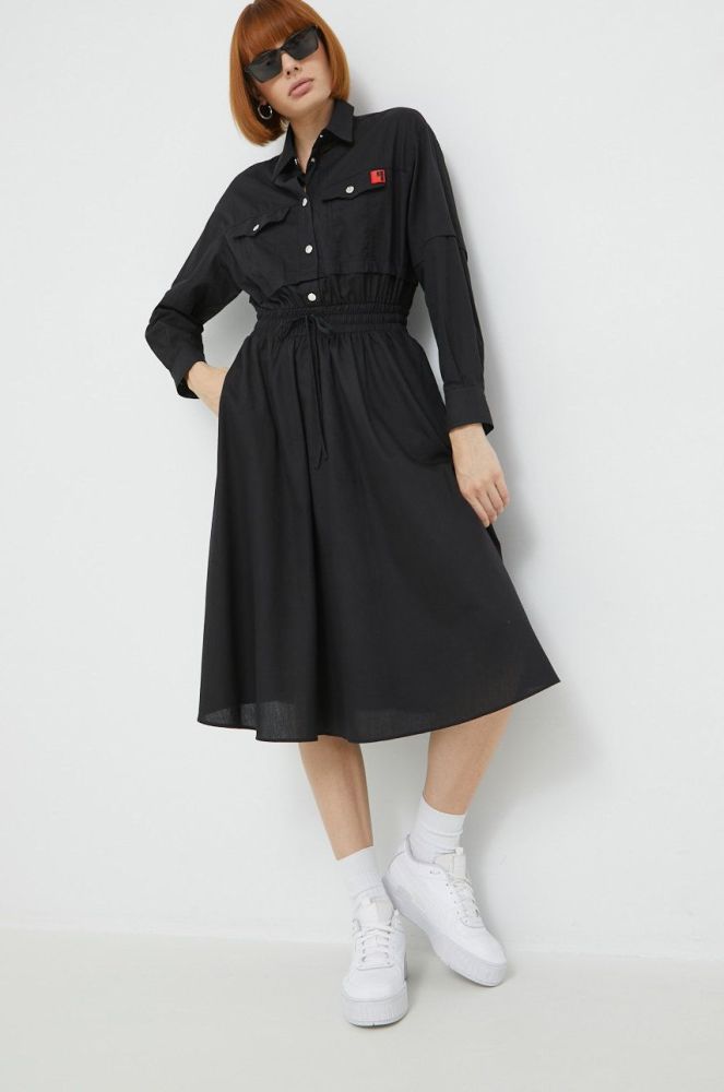Сукня Love Moschino колір чорний midi розкльошена