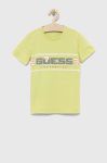 Дитяча бавовняна футболка Guess колір зелений з принтом (3015504)